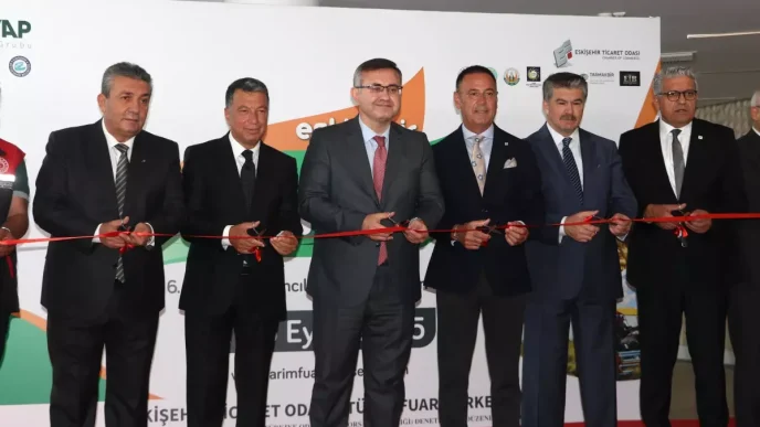 Eskisehirde Tarim Hayvancilik ve Teknoloji Fuari Basladi