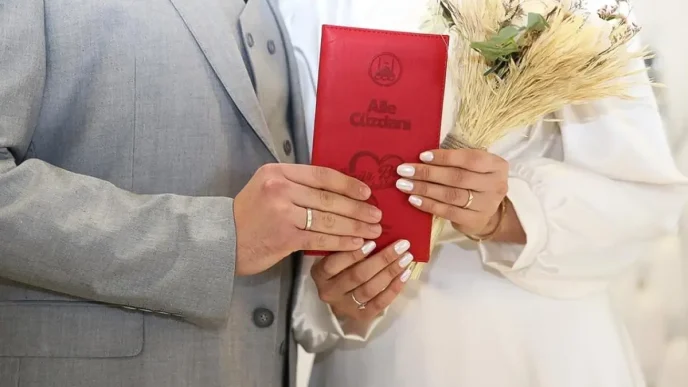 Evlenecek ciftlere ehliyet geliyor Bu kontrolden gecemeyen evlenemeyecek