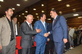 Eyyup Kadir Inan CHPnin Ihrac Karari Celiskilerini Ortaya Koyuyor