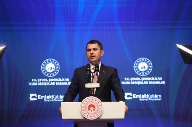 Faizsiz ev ve araç alımında yeni dönem: Bakan Kurum detayları açıkladı