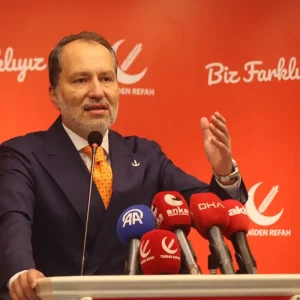 Fatih Erbakandan Meclis Aciklamasi Imraliya Gitmeye Sicak Bakmiyoruz