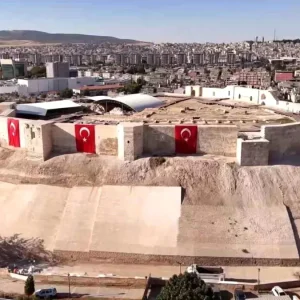 Gaziantep esnafi dort gozle kalenin ziyarete acilmasini bekliyor