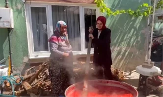 Golpazari Kaymakami Yoresel Salcanin Tanitimina Destek Veriyor