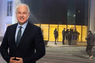 Gorevden uzaklastirilan CHPli baskan hakim karsisinda Aylik gelirini de acikladi