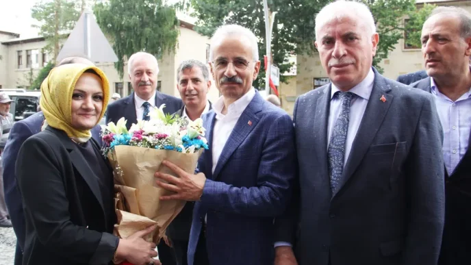 Gumushane Bayburt Havalimani 2026da Hizmete Aciliyor