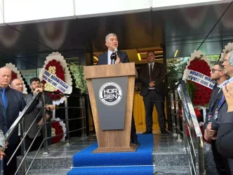 HUR SEN Yeni Genel Merkez Binasini Acti