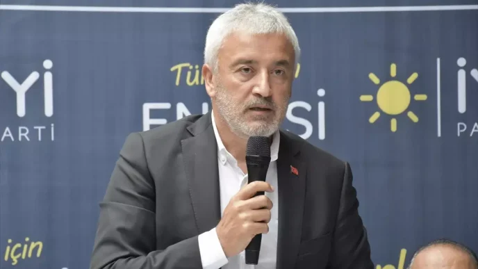 IYI Parti Genel Baskan Yardimcilari Orduda Basin Toplantisi Duzenledi