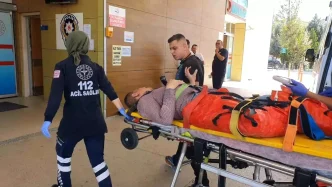Inegolde Mobilya Imalathanesinde Is Kazasi Bir Isci Yaralandi