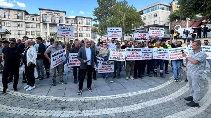 Islerini geri isteyen Ilic halkindan basin aciklamasiyla cagri