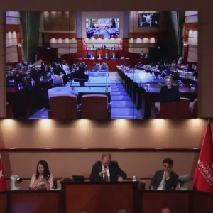 Istanbulda Toplu Tasima Ucretlerine Yuzde 30 Zam Yapildi