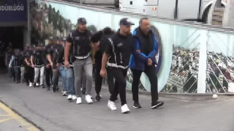 Istanbulda Yabancilara Usulsuz Vatandaslik Kazandirma Operasyonu 113 Supheli Gozaltinda