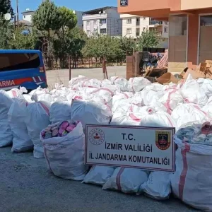 Izmirde 5 Milyon TL Degerinde Taklit Urun Operasyonu