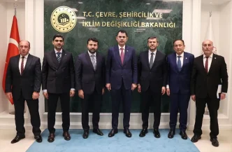 Karabuk Heyeti Ulastirma ve Cevre Bakanlarini Ziyaret Etti