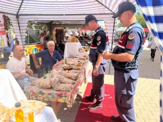 Karacasu Festivalinde Esnafa Dolandiricilik Uyarisi