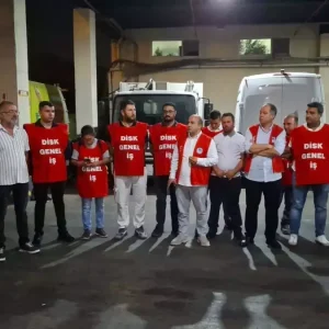 Karsiyaka Belediyesi Iscileri Yeniden Is Birakti