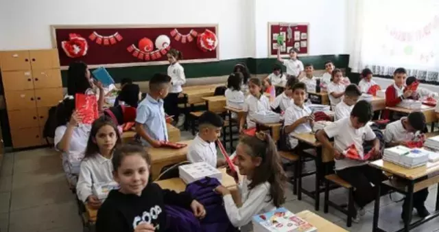 Kasım tatili ne zaman? İlk ara tatil ne zaman başlıyor? 2025-2026 eğitim öğretim yılı takvimi!