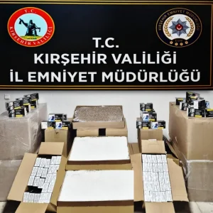 Kirsehirde Kacakcilik Operasyonu 144 Bin Tutun Doldurulmus Makaron Ele Gecirildi