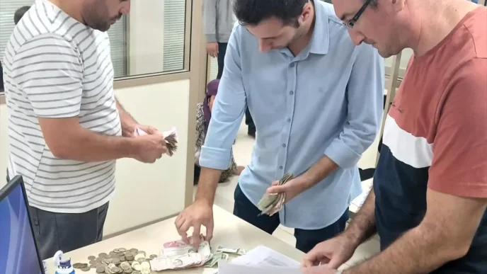 Kocaelide Dilencilere Operasyon 6 Bin 160 Lira Ele Gecirildi