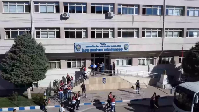 Konyada 13 Milyon Lira Dolandiricilik Operasyonu