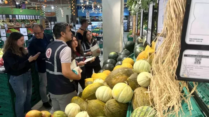 Konyada Marketlerde Fahis Fiyat Denetimi Devam Ediyor