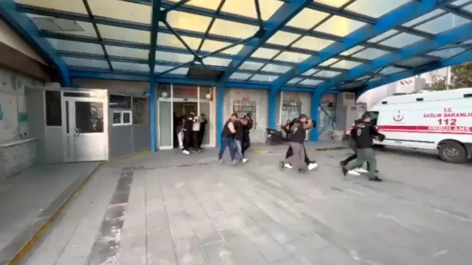 Konyada Nitelikli Dolandiricilik Operasyonu 3 Tutuklama