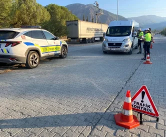Koycegizde Trafik Denetimlerinde 47 Bin TL Cezai Islem