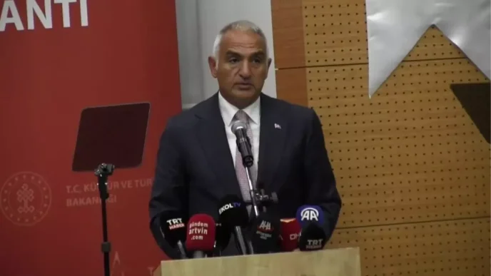 Kultur ve Turizm Bakani Ersoy Artvinde Turizm Kapasitesini Artiracak Radikal