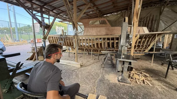 Kurucasilede Ahsap Tekne Yapimi Gelenegi Suruyor