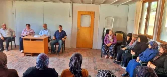 Kutahyada Kadin Ciftcilere Kooperatif Egitimi