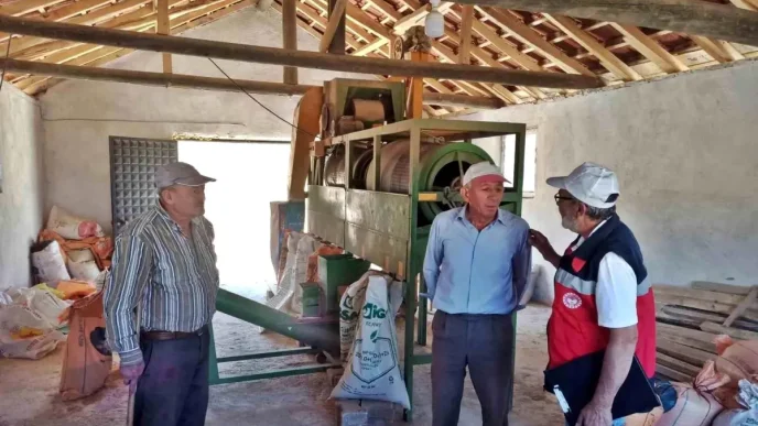 Kutahyada Yeni Ekim Sezonu Icin Tohumluk Temizleme Calismalari Basladi