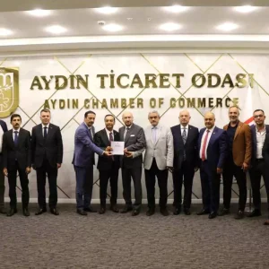 MHP Heyeti Aydin Ticaret Odasini Ziyaret Etti