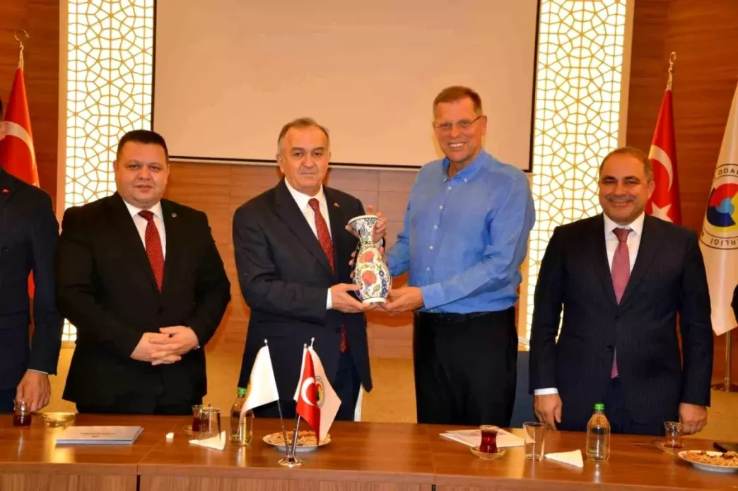 MHPli Akcaydan birlik beraberlik mesaji