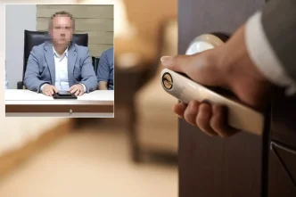 MHPli baskan hakkindaki yasak ask iddiasi ilceyi karistirdi Otel odasinda