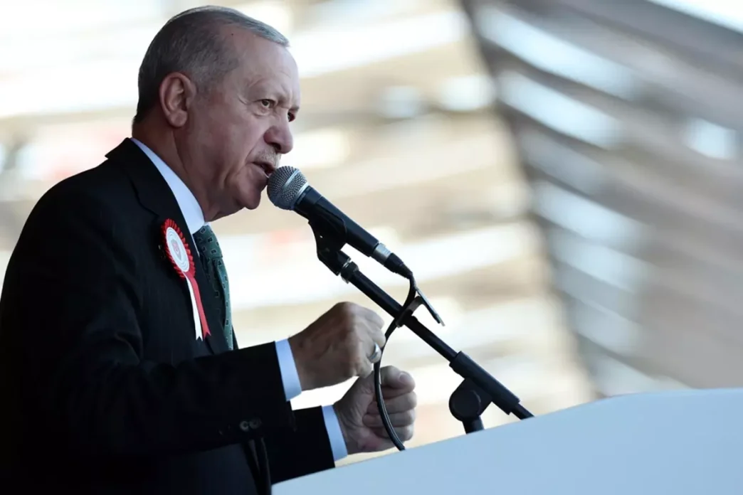 Malatyada 300 Bininci Afet Konutu Teslim Toreni Erdogan aciklamalarda bulunuyor