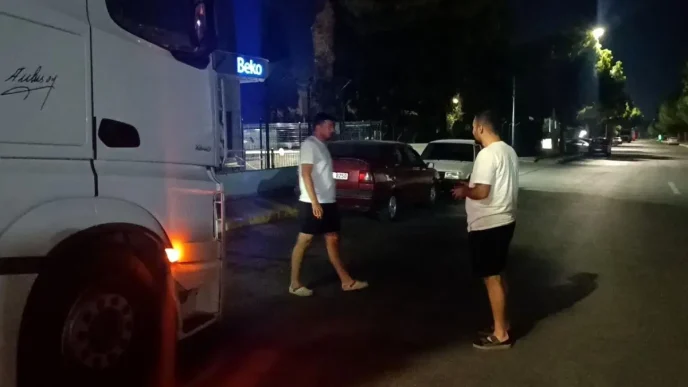 Manisada Tir Soforleri 9 Saattir Yuk Bekliyor Magduriyet Yasiyorlar