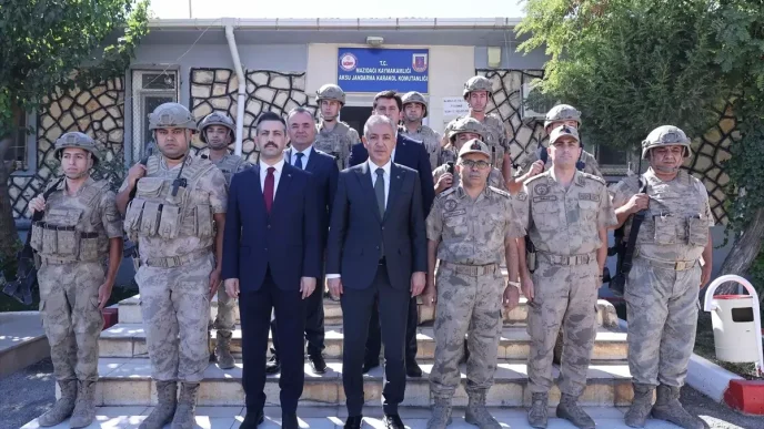 Mardin Valisi Tuncay Akkoyun Mazidaginda Esnafi Ziyaret Etti
