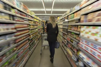 Marketler pazar gunu kapaniyor mu Bakan Bolattan surpriz cikis
