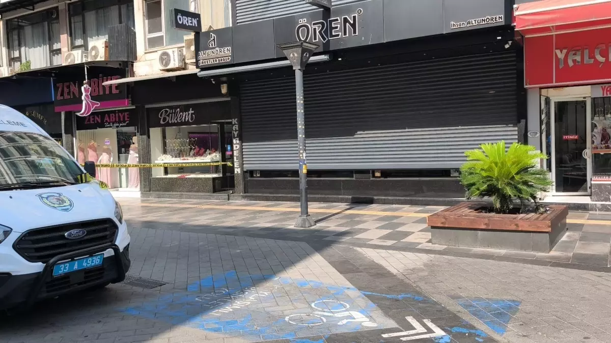 Mersinde Kuyumcu Hirsizligi Haberler