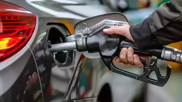 Motorine zam mı geldi? Güncel motorin (mazot) fiyatları