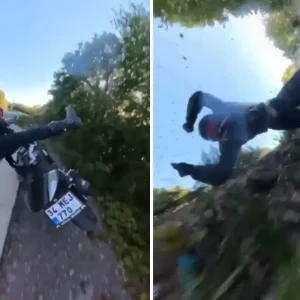 Motosikletli icerik ureticisini olumden dondu Feci kaza kameralara boyle yansidi