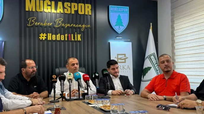 Muglaspor Sponsorluk Anlasmalarini Imzaladi ve Yeni Stadyumuna Kavusmayi Planliyor