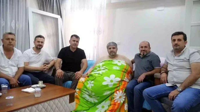 Nazillide Kalp Krizi Geciren Kuafor Toptancisi Baris Yildirim Hayatini Kaybetti