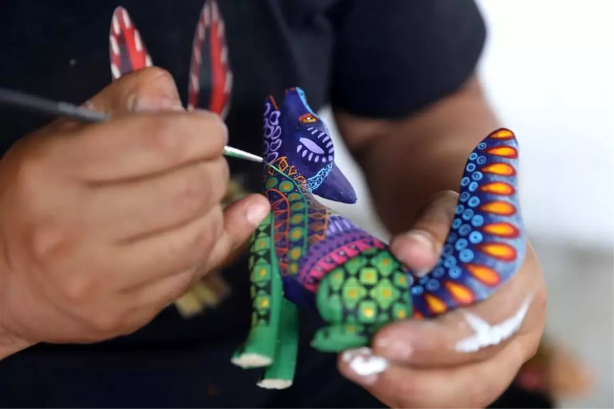 Oaxacada Renkli Ahsap Oyma Sanati ve Ekonomik Katkisi