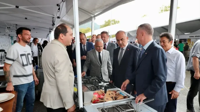 Ordu Ticaret Festivali Kortej Yuruyusuyle Basladi