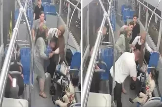 Otobuste korkutan anlar 3 yasindaki cocuk son anda hayata dondu
