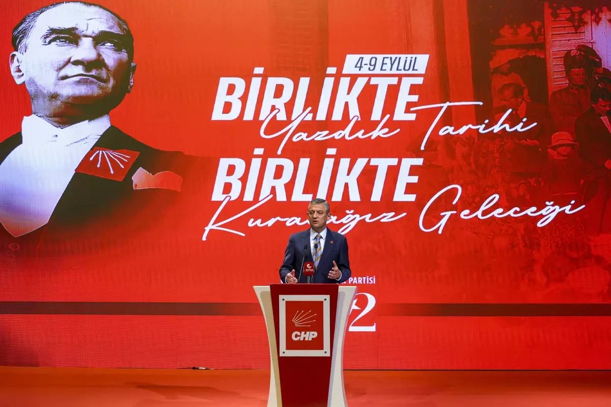 Ozgur Ozel Ne bir adim geri atacagiz ne de bir