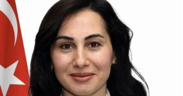 Özlem Vural Gürzel kimdir? Özlem Vural Gürzel Ak Parti'ye mi geçti?