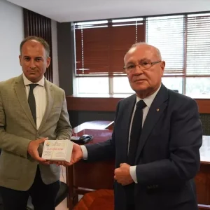 Polatli Ticaret Borsasindan 200 Ogrenciye Kirtasiye Yardimi