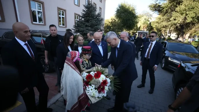 Saglik Bakani Kemal Memisoglu Canakkale Valiligini ziyaretinde konustu Aciklamasi