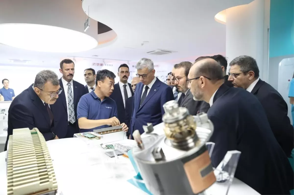 Saglik Bakani Memisoglu Pekinde Biopark Ziyareti Gerceklestirdi